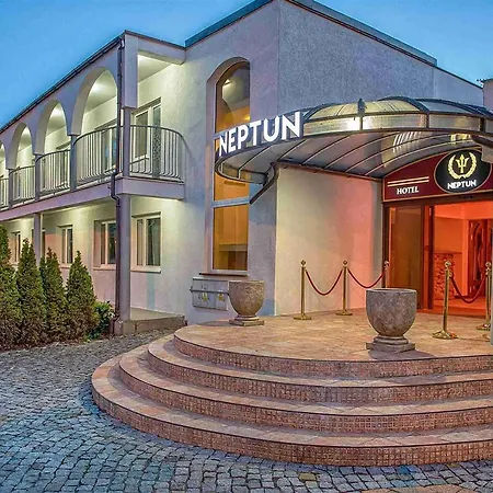 Hotel Neptun - Upper Floors *